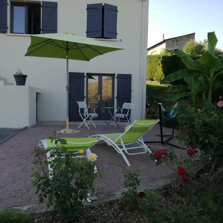 Suite hauteurs de Vichy Creuzier-le-Vieux Exterior foto