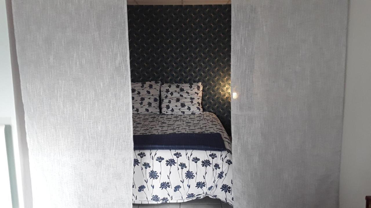 Suite hauteurs de Vichy Creuzier-le-Vieux Exterior foto