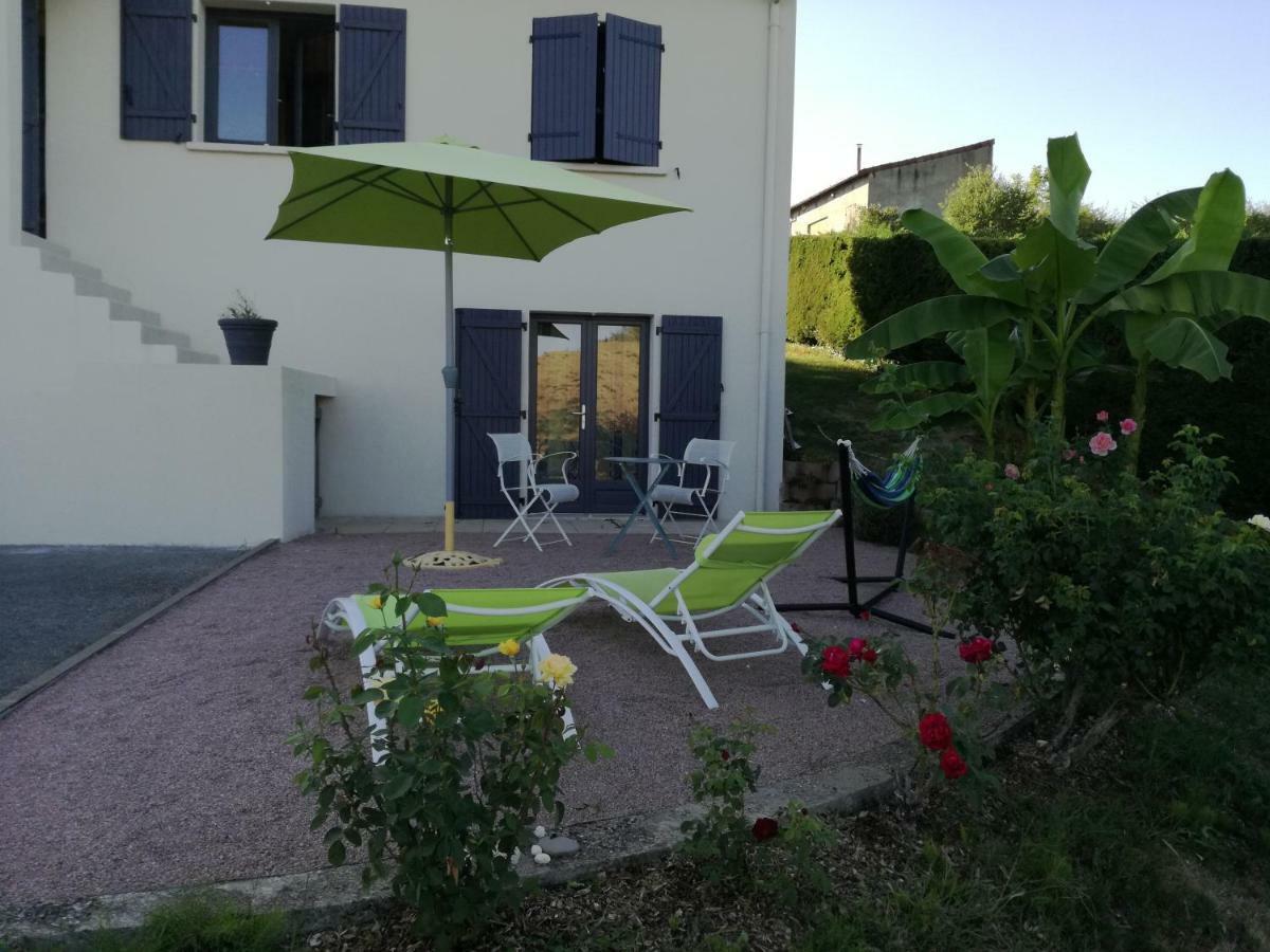 Suite hauteurs de Vichy Creuzier-le-Vieux Exterior foto